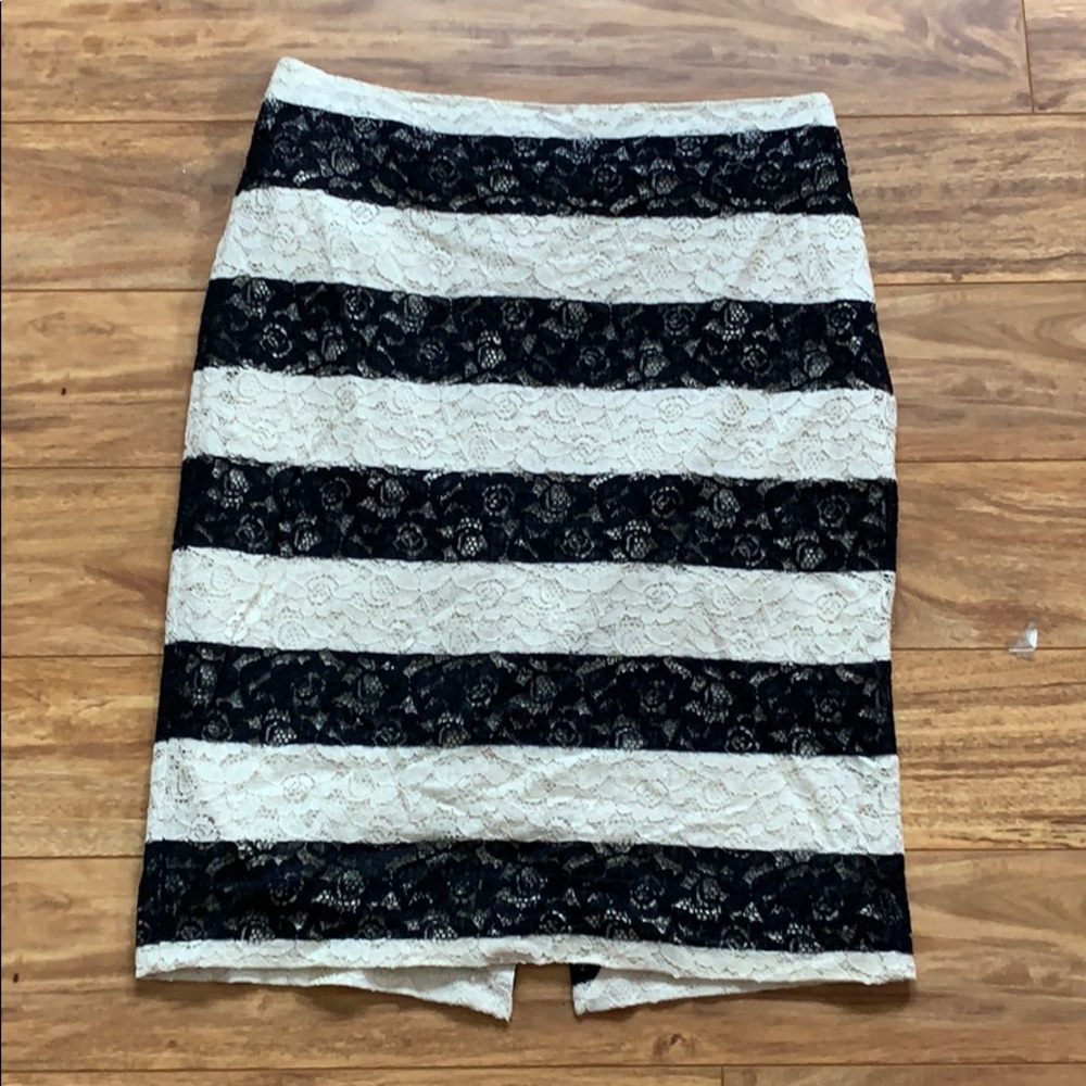 Striped Lace Pencil Skirt